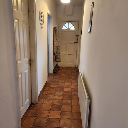 Private Room To Rent Midleton Exterior foto